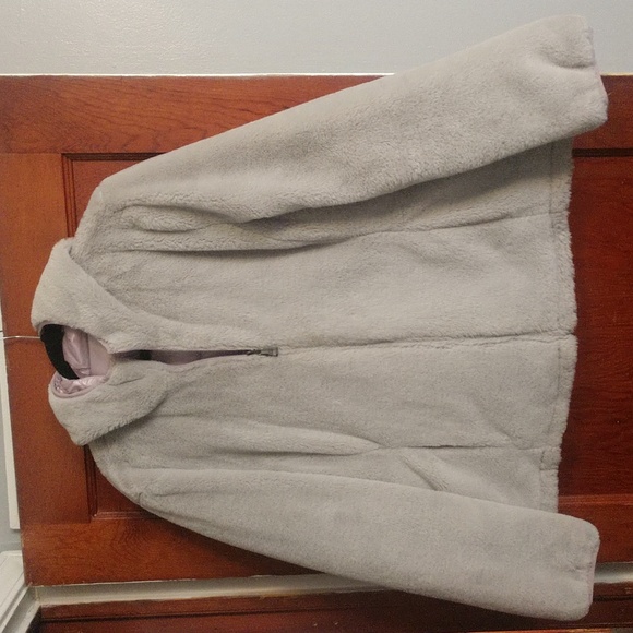 Andrew Marc reversible faux fur jacket - Picture 7 of 13